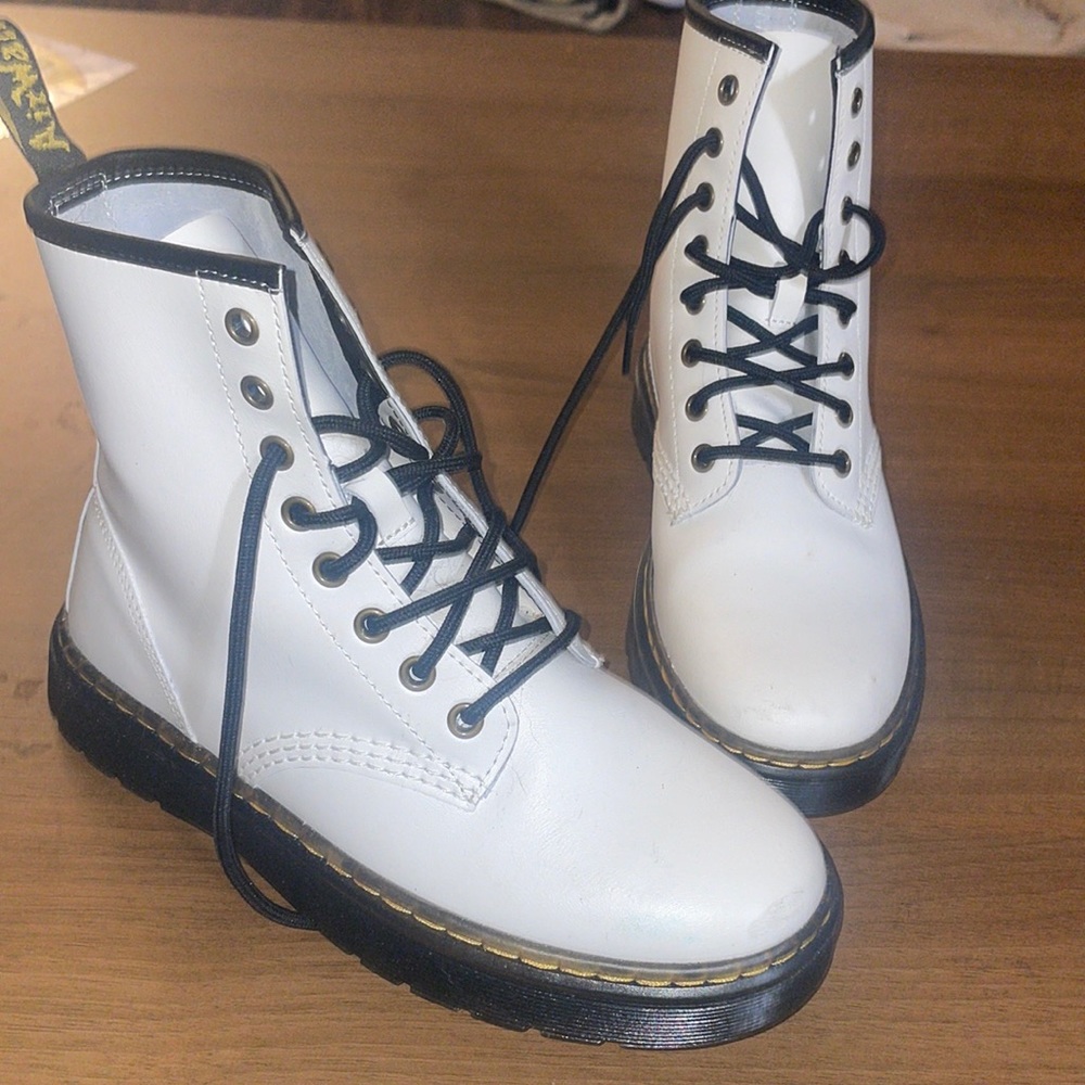 Doc Martens White Leather Boots